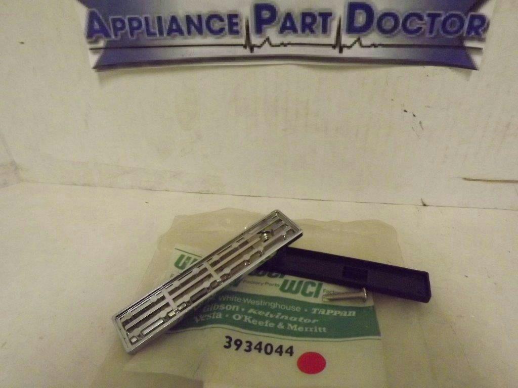 ELECTROLUX FRIGIDAIRE STOVE 3934044 DOOR HANDLE KIT NEW ELECTROLUX FRIGIDAIRE STOVE 3934044 DOOR HANDLE KIT NEW